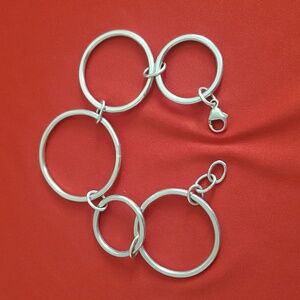 925 Five Eternity Circle Pendant Bracelet , 28.2 Grms